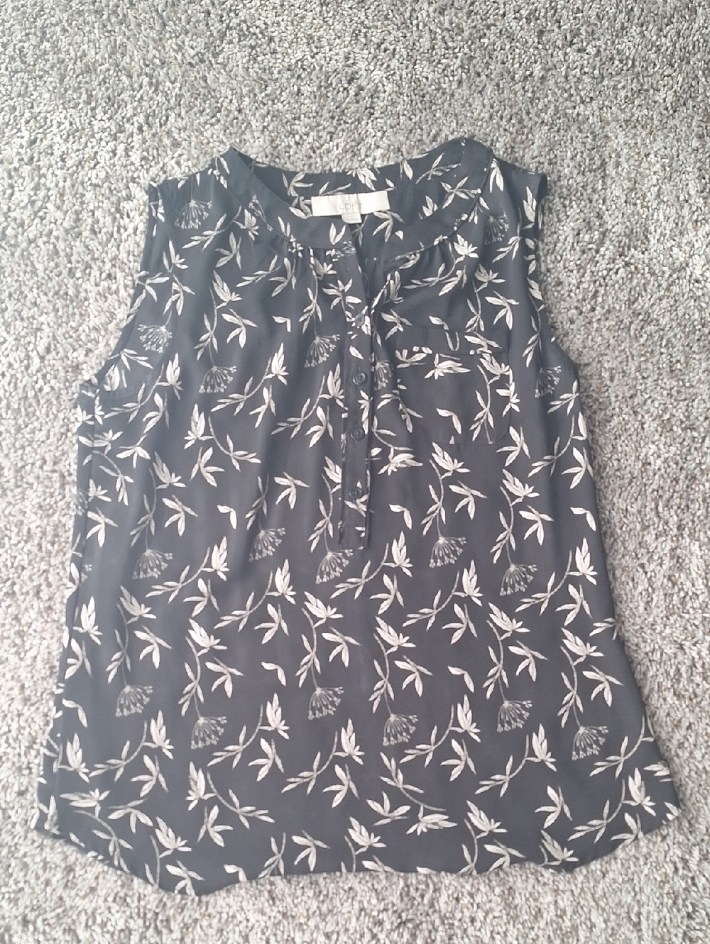 LOFT Black Floral Print Sleeveless Blouse